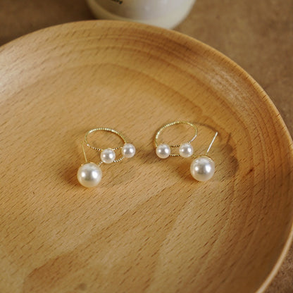 Pearl ear-rings